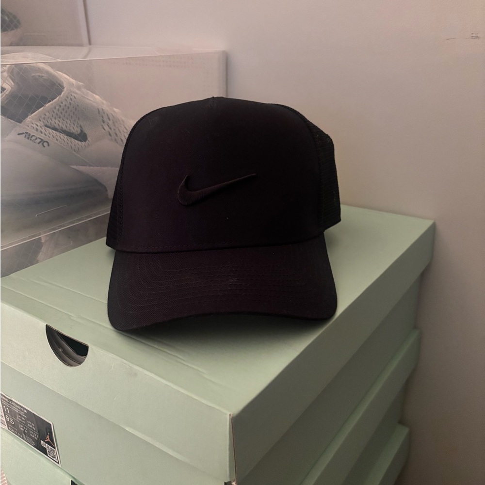 Nike Black Mesh Cap